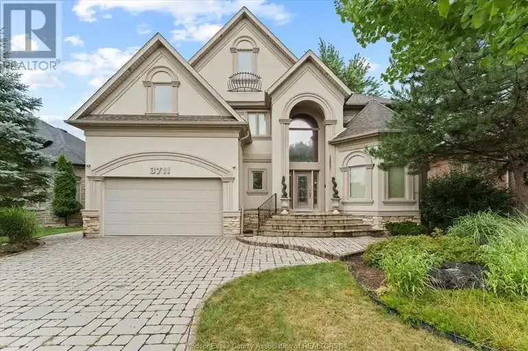 3711 INGLEWOOD AVENUE | 3711 INGLEWOOD AVENUE, Windsor | 2955464