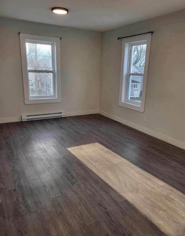 Beau 2 1/2, style Studio, plein centre de Valleyfield, à 2 pas du Cégep et Hôpital, libre maintenant ! | 2955477