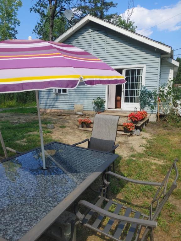 Mini maison dans un petit paradis | 2955495