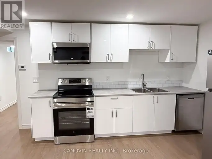 452 ALEX DONER DRIVE | 452 ALEX DONER DRIVE, Newmarket | 2955616