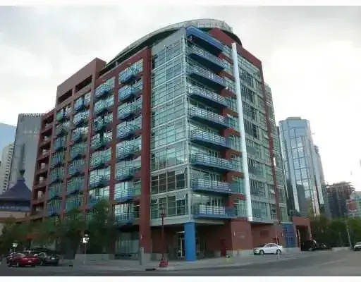 1 Bedroom Condo + Den | 205 Riverfront Ave S.W., Calgary | 2955737