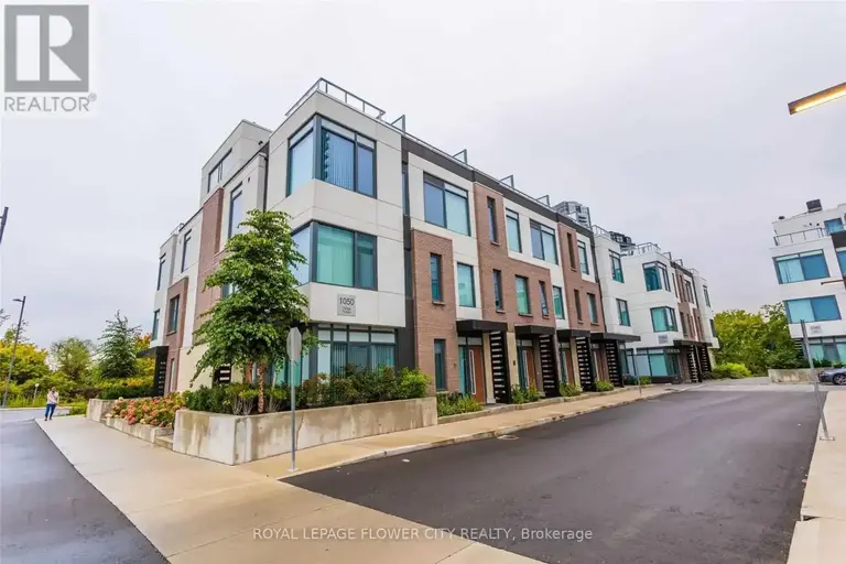 TH37 - 1050 PORTAGE PARKWAY W | TH37 - 1050 PORTAGE PARKWAY W, Vaughan | 2957051