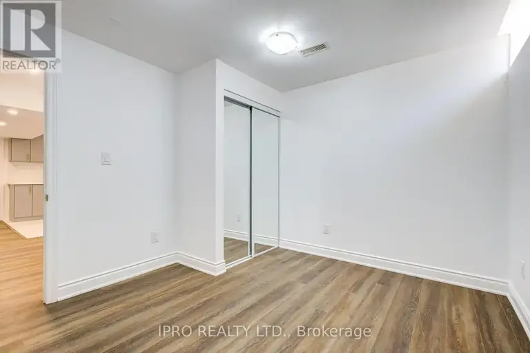 BASEMENT - 24 PLUMRIDGE CRESCENT | BASEMENT - 24 PLUMRIDGE CRESCENT, Cambridge | 2957052