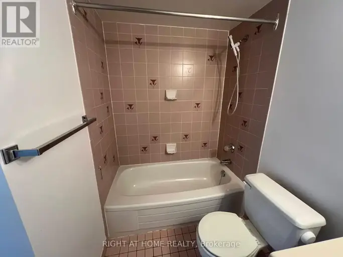 202 - 99 HOLLAND AVENUE | 202 - 99 HOLLAND AVENUE, Ottawa | 2957190