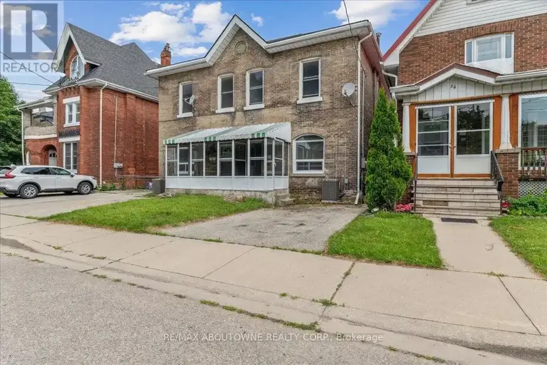 32 ARTHUR STREET | 32 ARTHUR STREET, Brant | 2958936