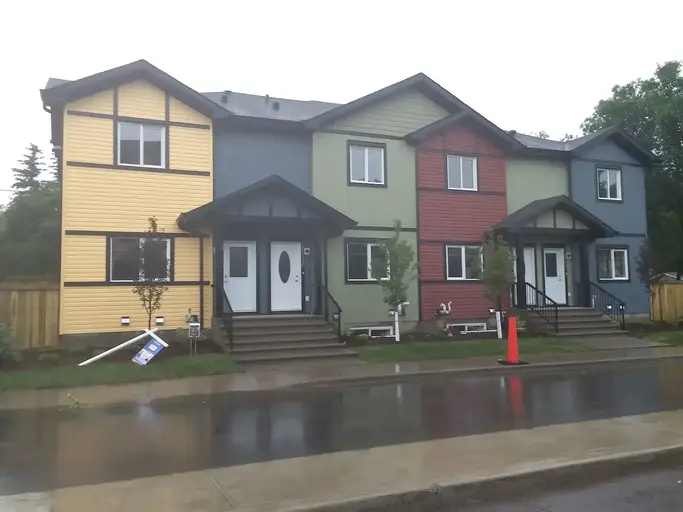 Townhouse - For Rent | 15114 102 Avenue Northwest, Edmonton | 2957311