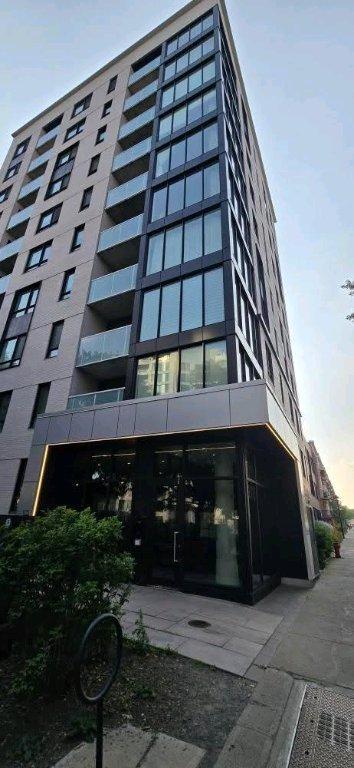 Stationnement intérieur disponible – Aucun condo requis – Proche du CHUM- | 2959333