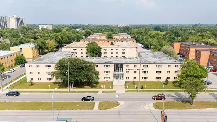 291 St. Anne&apos;s Road | 291 Saint Anne's Road, Winnipeg | 2957507