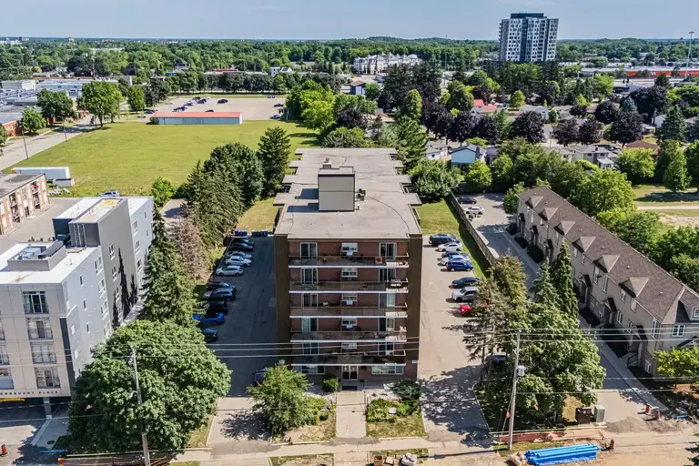 444 Connaught St | 444 Connaught St, Kitchener | 2957727