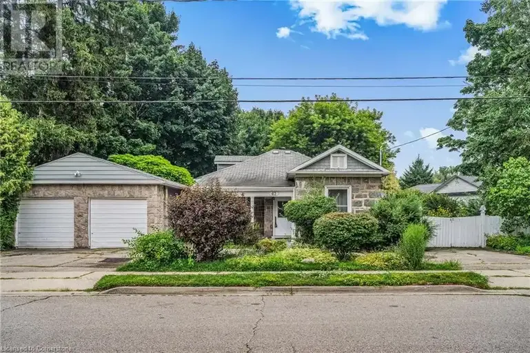 42 MCNAUGHTON Street | 42 MCNAUGHTON Street, Cambridge | 2958327