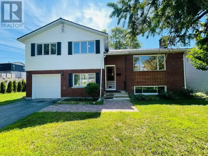 52 CANTER BOULEVARD | 52 CANTER BOULEVARD, Ottawa | 2958946