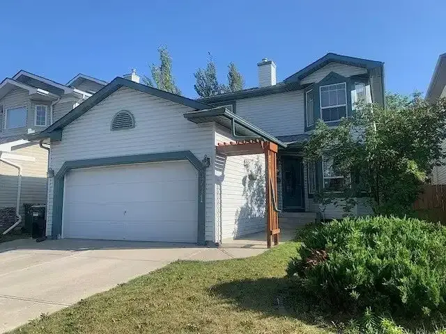3741 Douglas Ridge Way SE | 3741 Douglas Ridge Way Southeast, Calgary | 2966969