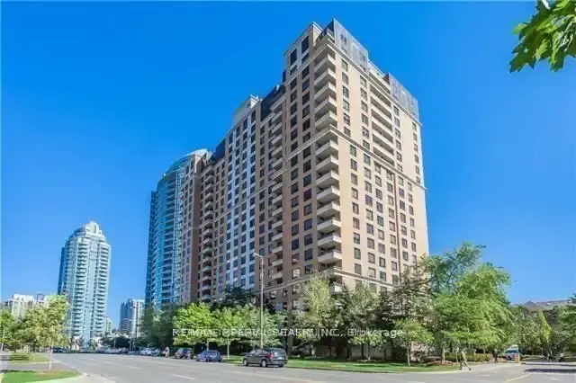 Yonge / Finch 2 bed 2 wash 1 parking included $3,090 | 18 Sommerset Way, Toronto | 2959163