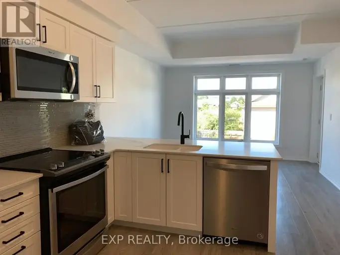 209 - 195 COMMONWEALTH STREET W | 209 - 195 COMMONWEALTH STREET W, Kitchener | 2959168