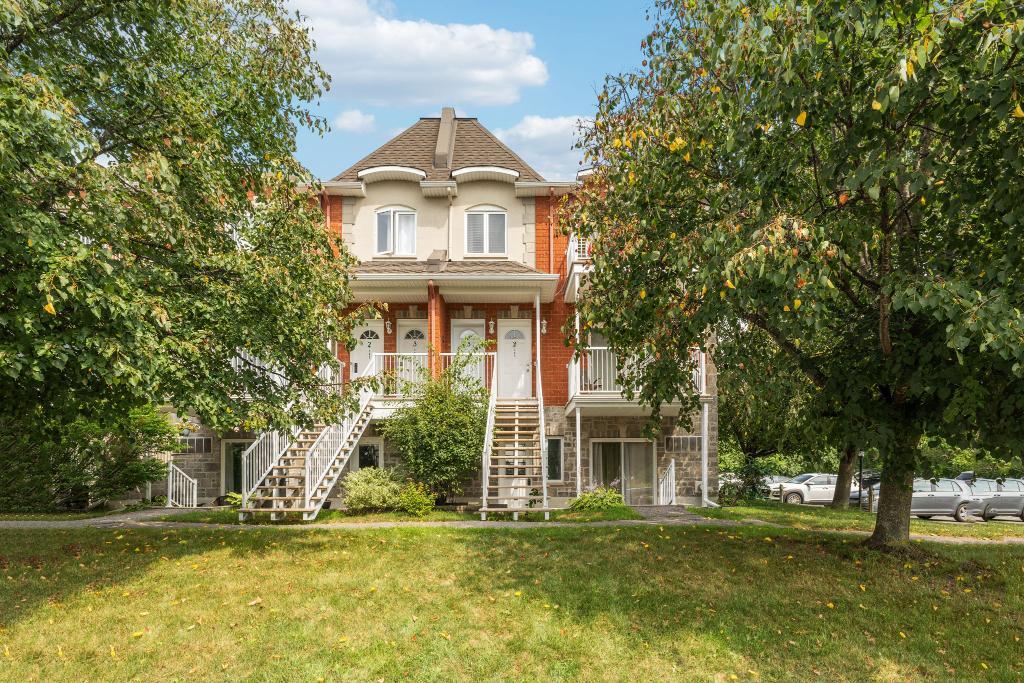 Super condo meublé et tout équipé. | 2960848