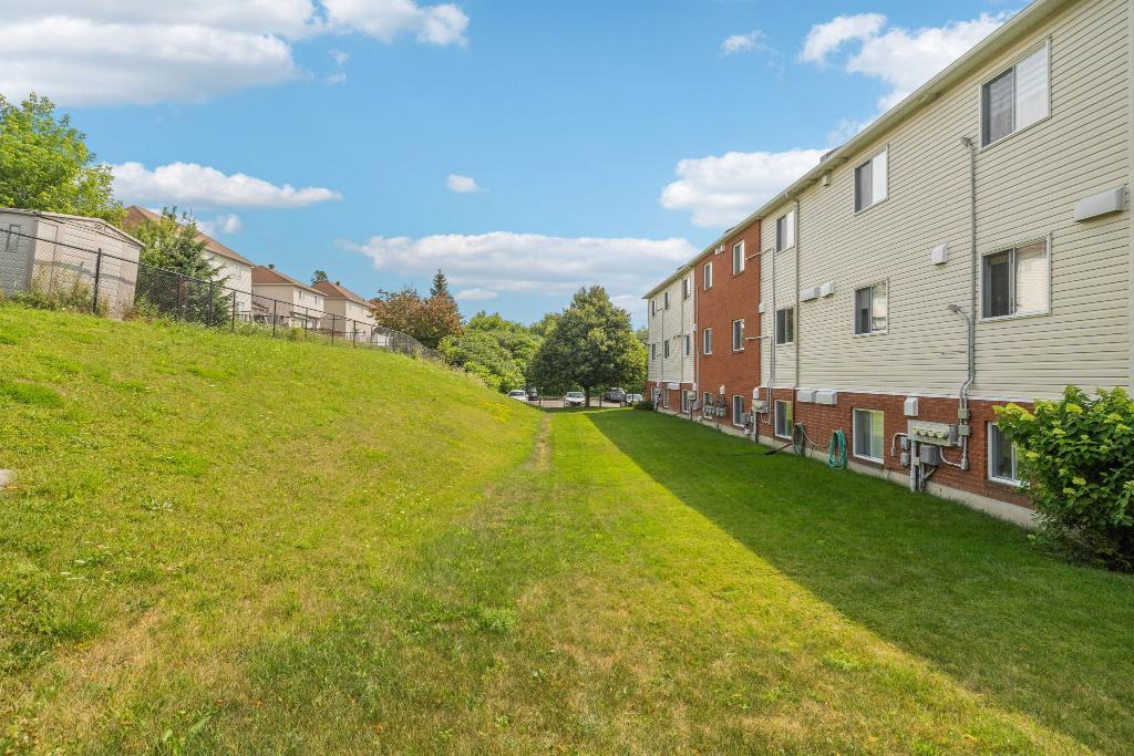 Super condo meublé et tout équipé. | 2960848
