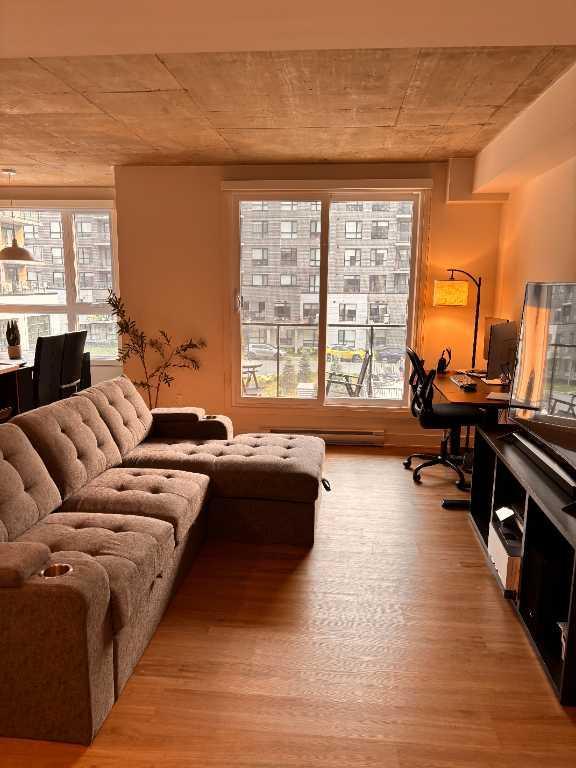 Condo à louer, 1000$ comptant à la signature du bail!! | 2959306