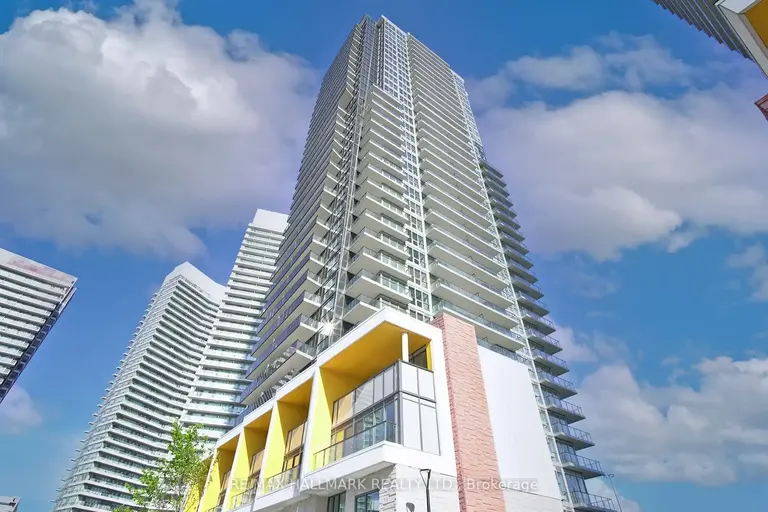 Sheppard / Leslie - 3 bed 3 wash - $4400 | 95 McMahon Drive, Toronto | 3006713