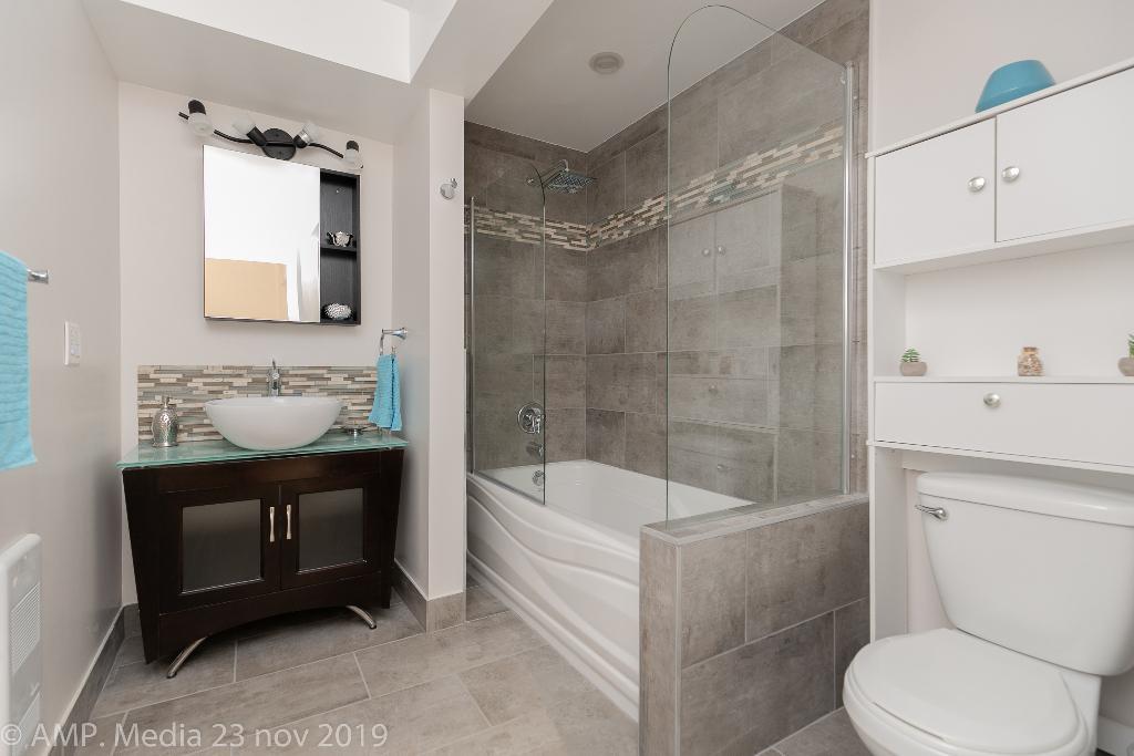 STOP 3½ - 4½ -Longueuil !! INTERNET HAUTE VITESSE INCLUS !! | 2960130