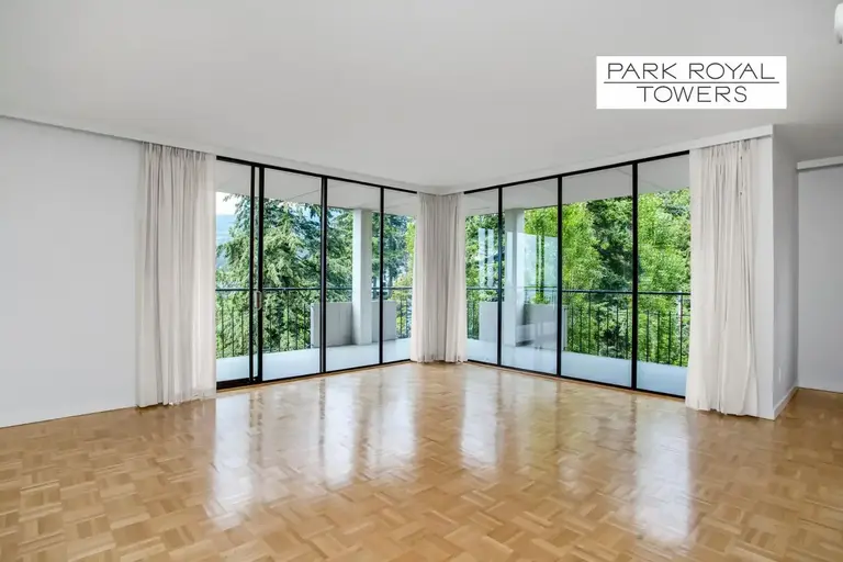 Park Royal Towers | 935 Marine Drive, West Vancouver | 2981001