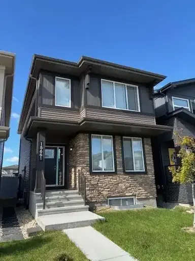 Modern 3 Bedroom | 2.5 Bathroom Main Floor Duplex w/ Double Garage – Glenridding Ravine – Availab... | 15661 18 Ave SW, Edmonton | 2960453