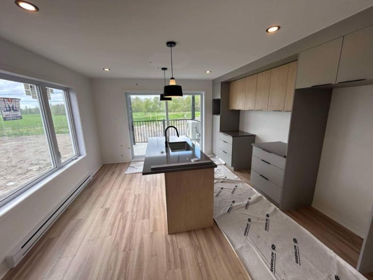 NOUVEAUX APPARTEMENTS DISPONIBLES MAINTENANT - 4½ | 2960543