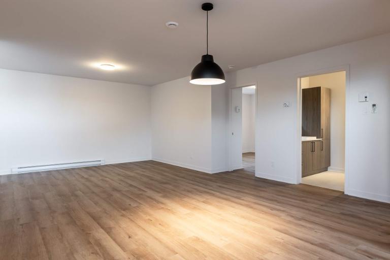 4½ DISPONIBLE DÈS MAINTENANT À BROWNSBURG | 2960544