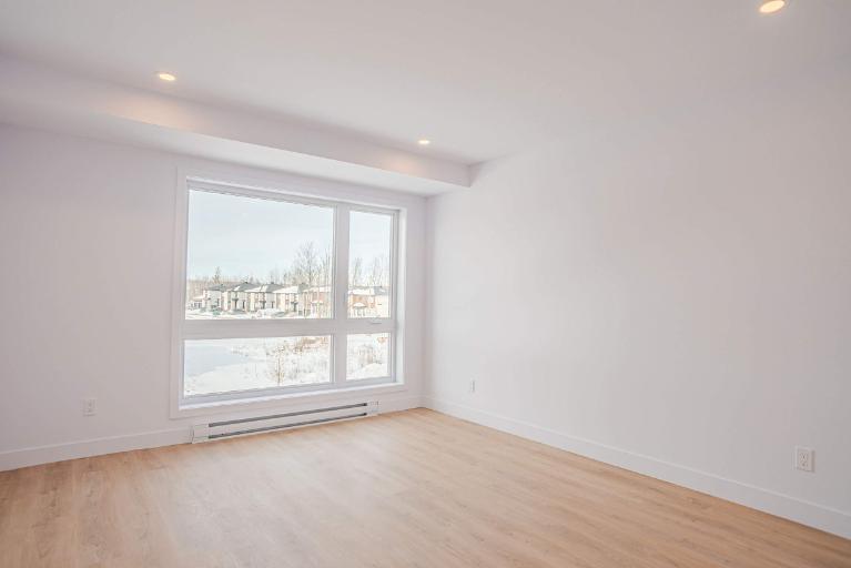 WOW! NOUVEL APPARTEMENT 4½ DISPONIBLE MAINTENANT | 2960550