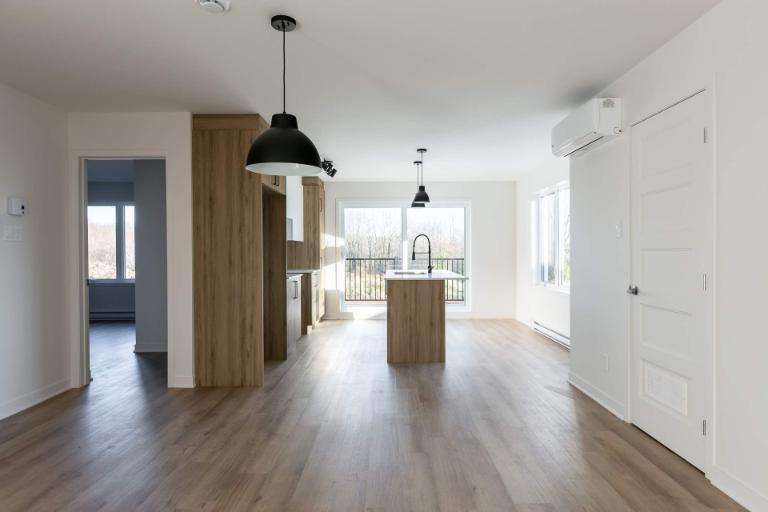 NOUVEL APPARTEMENT 4½ DISPONIBLE MAINTENANT | 2960556