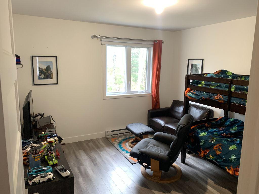 Maison de ville AVEC GARAGE INTÉGRÉ, COUR INTIME, PATIO Air climatisé, Balayeuse centrale, NON-FUMEUR ENQUÊTE CRÉDIT | 2960557