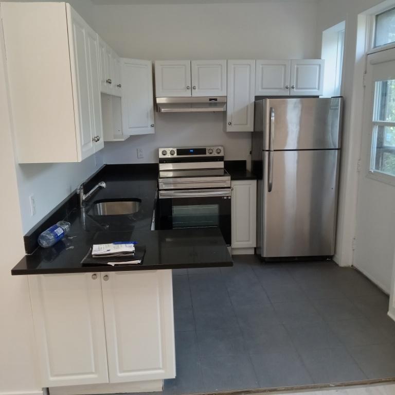 NDG Apts 2 Bedrooms | 2960577