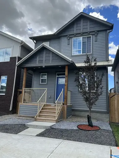 Newly built 3 bedroom +2.5 bath house with single garage | Calgary | 2962396