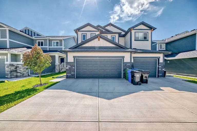 Modern relatively new 2 bed 1 bath basement available for immediate occupancy | 232 Legacy Glen Parade Southeast, Calgary | 2960837