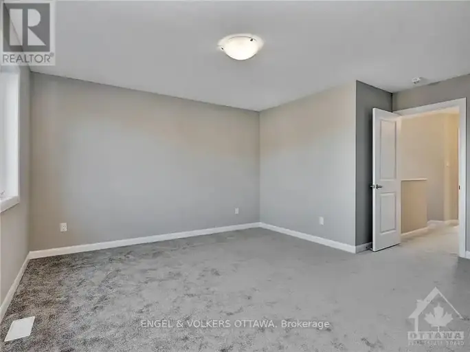 125 BENDING WAY | 125 BENDING WAY, Ottawa | 2960942