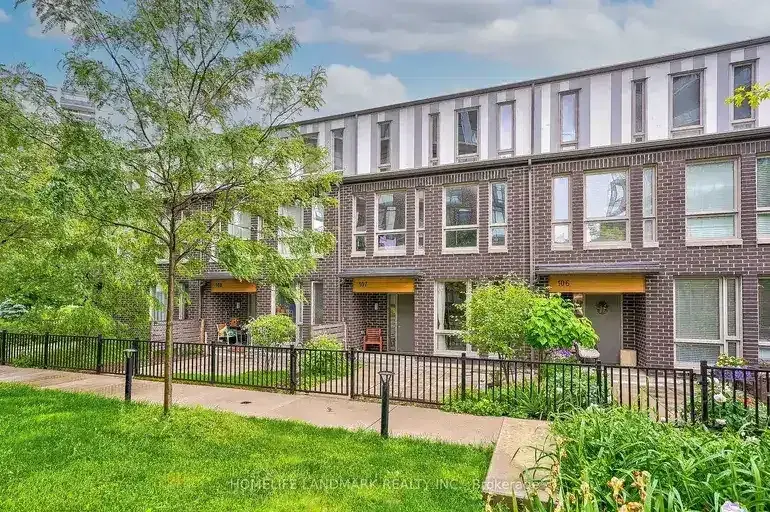 Donmills/Sheppard 3 bed 2 bath condo town house for lease - 1 parking included | 128 Fairview Mall Drive, Toronto | 3045804