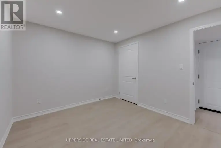 LOWER - 73 GEMINI DRIVE | LOWER - 73 GEMINI DRIVE, Barrie | 2960945