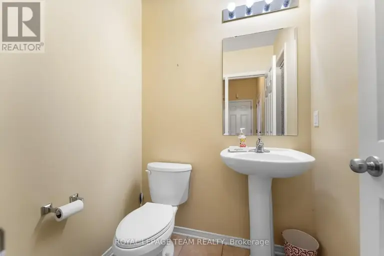 251 FELICIA CRESCENT | 251 FELICIA CRESCENT, Ottawa | 2960979