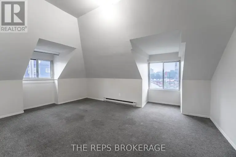 337 MONTGOMERY STREET | 337 MONTGOMERY STREET, Ottawa | 2960985