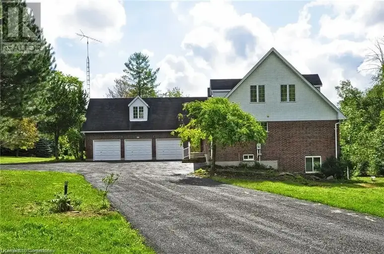 685 BRIARDEAN Road Unit# Lower | 685 BRIARDEAN Road Unit# Lower, Cambridge | 2961341