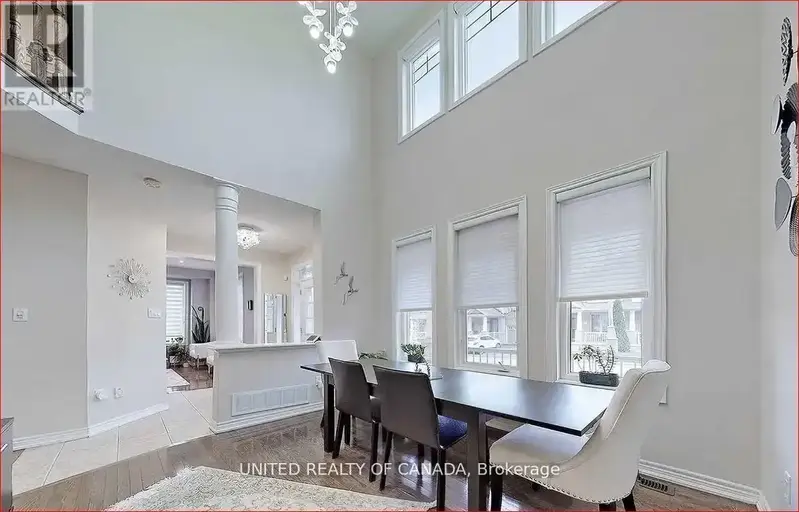 2 THISTLE AVENUE | 2 THISTLE AVENUE, Richmond Hill | 2961516