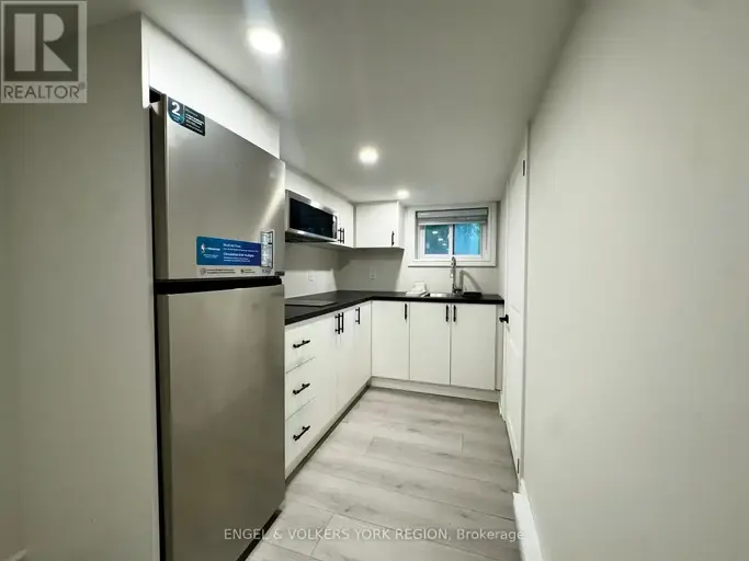 BSMT B - 185 RUMBLE AVENUE | BSMT B - 185 RUMBLE AVENUE, Richmond Hill | 2961583