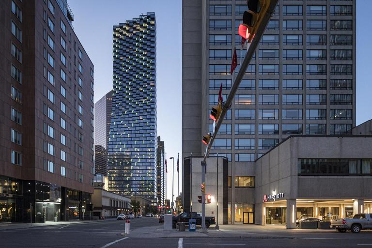 Calgary House | 655 Centre Street SW, Calgary | 2962070