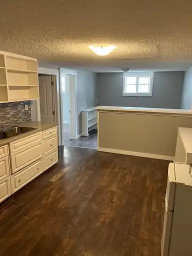 Center Street 1Bd 1Ba Available from Sep 01, 25 | 3407 Centre a Street Northeast, Calgary | 2983258