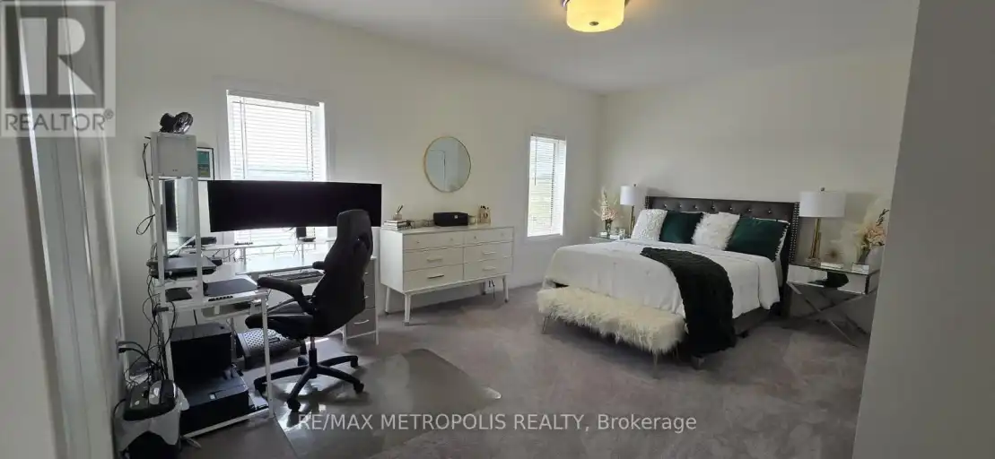 108 HITCHMAN STREET | 108 HITCHMAN STREET, Brant | 2962320