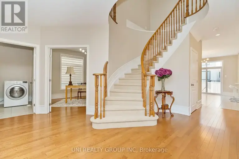 172 CAMBIE ROAD | 172 CAMBIE ROAD, Ottawa | 2962547