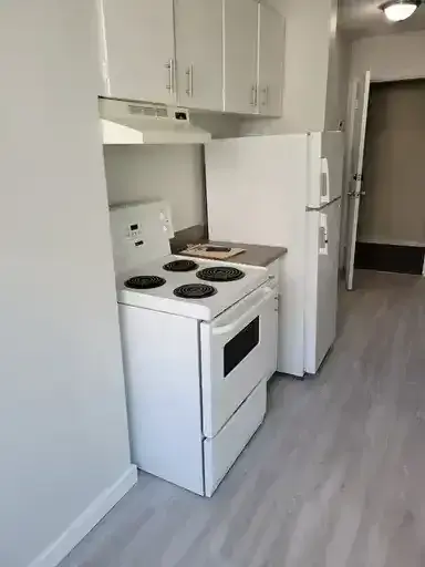 Beautiful 1 Bedroom Suite At Westgate! | 9560 163 Street Northwest, Edmonton | 2962676