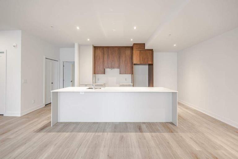 2 CH - 2 SDB - Longueuil - $2,150 /mo | 2962699