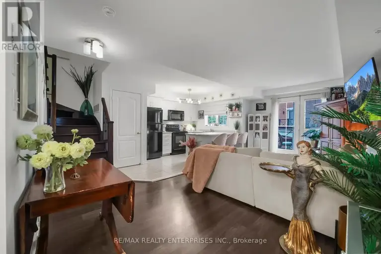 22 - 19 HAYS BOULEVARD | 22 - 19 HAYS BOULEVARD, Oakville | 2983638