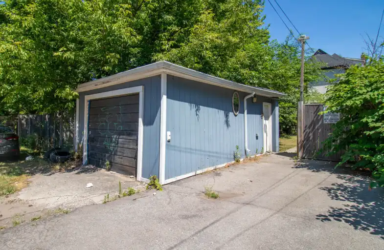171 Wentworth Street North - Garage | 171 Wentworth Street North - Garage, Hamilton | 2962841