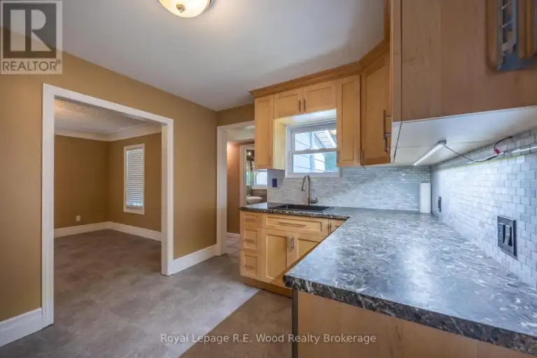 94 POTTERS ROAD | 94 POTTERS ROAD, Tillsonburg | 2962845